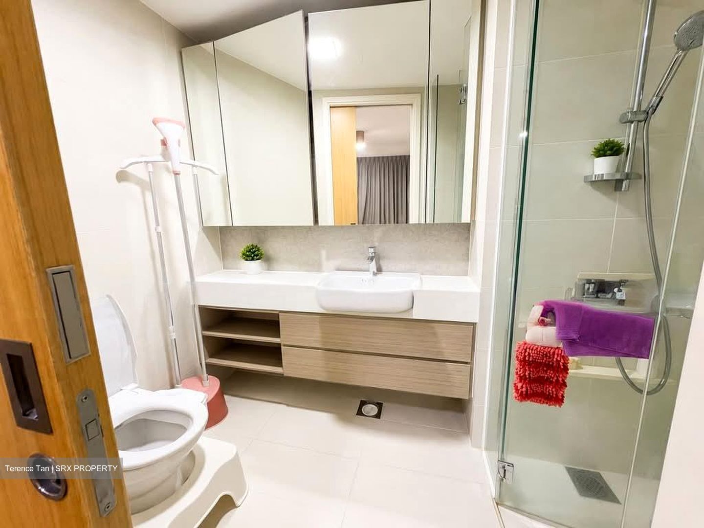 The Lakefront Residences (D22), Condominium #562113741